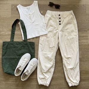 Free People FP Cadet Pull-On Jogger Pants Ivory Button-Fly Cropped Chinos Sz Med